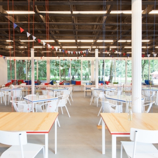 Rusałka - restauracja i plażowy bar