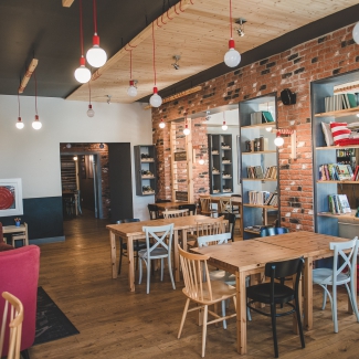 Restauracja "Między Wierszami"