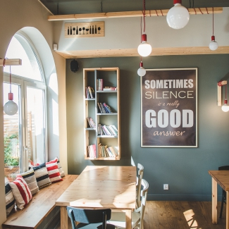 Restauracja "Między Wierszami"