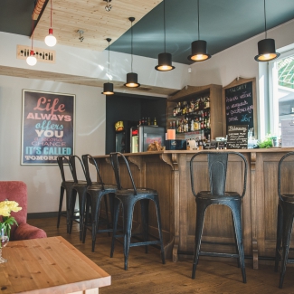 Restauracja "Między Wierszami"