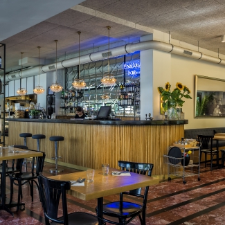 Oryginalny bar, zupełnie nowa aranżacja
