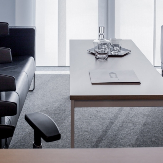 Projekt biura o powierzchni 100 m2.