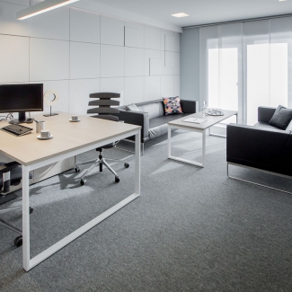 Projekt biura o powierzchni 100 m2.