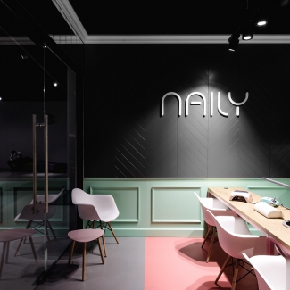 Naily manicure&pedicure