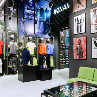 salon piłkarski R-GOL.com