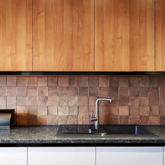 Kuchnia w salonie - apartament Kraków