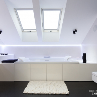 Sypialnia i łazienka