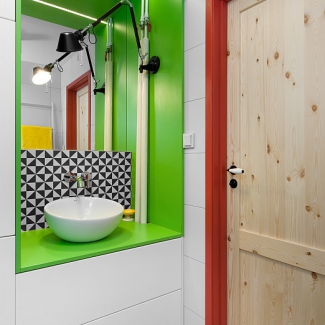 M73 ŁAZIENKA Z KOLOREM