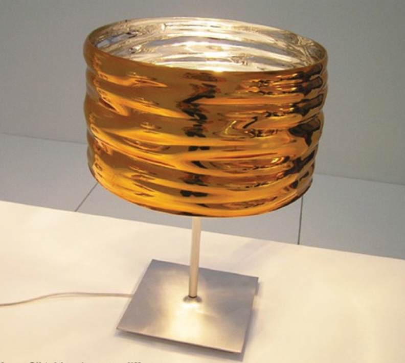 Aqua CIL -lampa stołowa