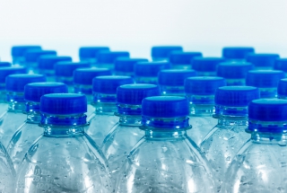 5 porad jak zmniejszyć codzienne zużycie plastiku